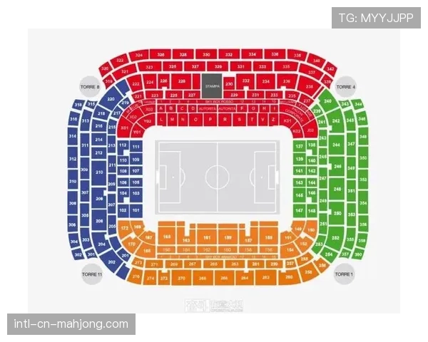 暖心一幕：球迷将患病儿童画作投影在圣西罗球场大屏幕